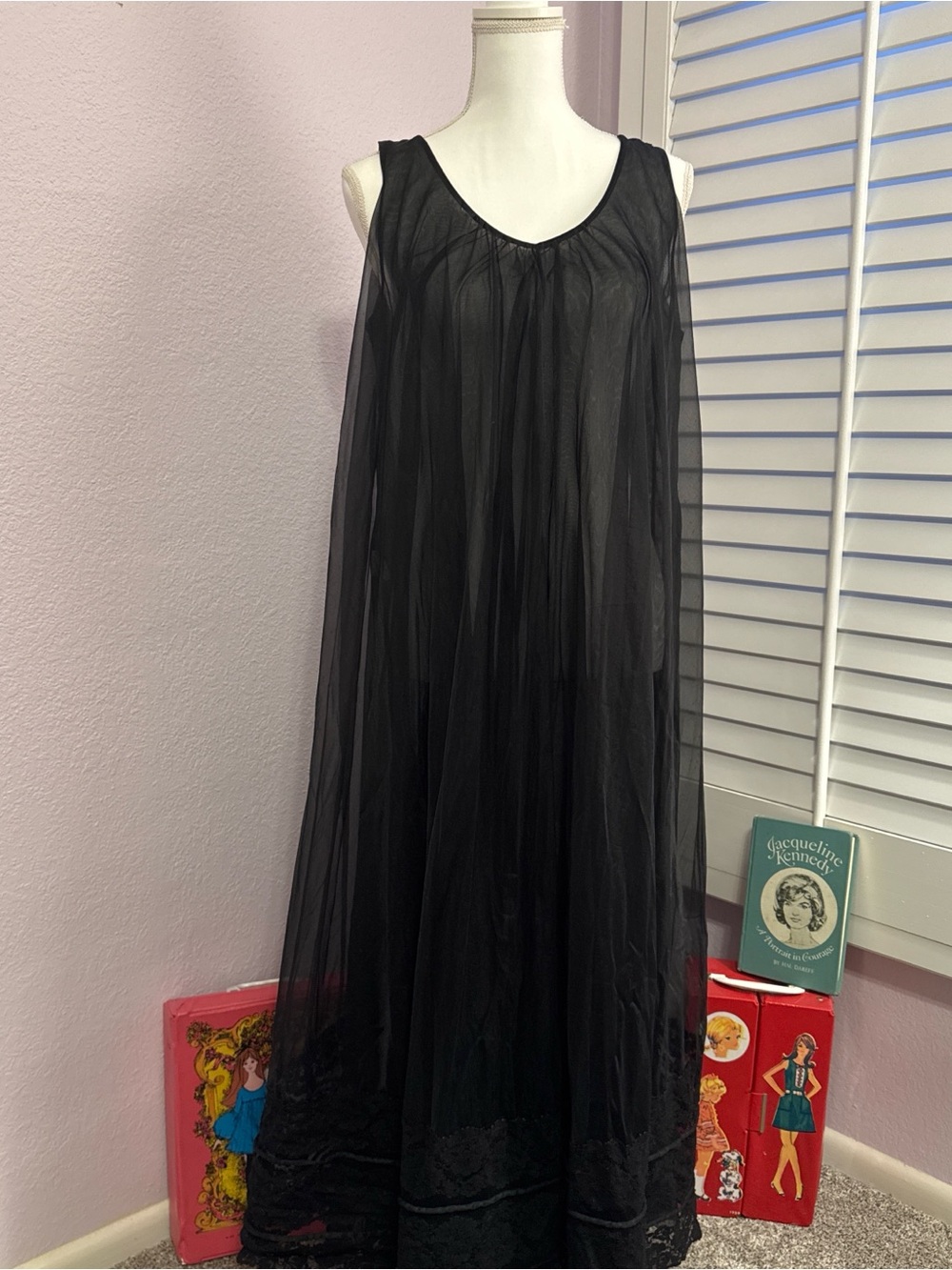Vintage Sheer Black Nightie - Picture 2 of 7